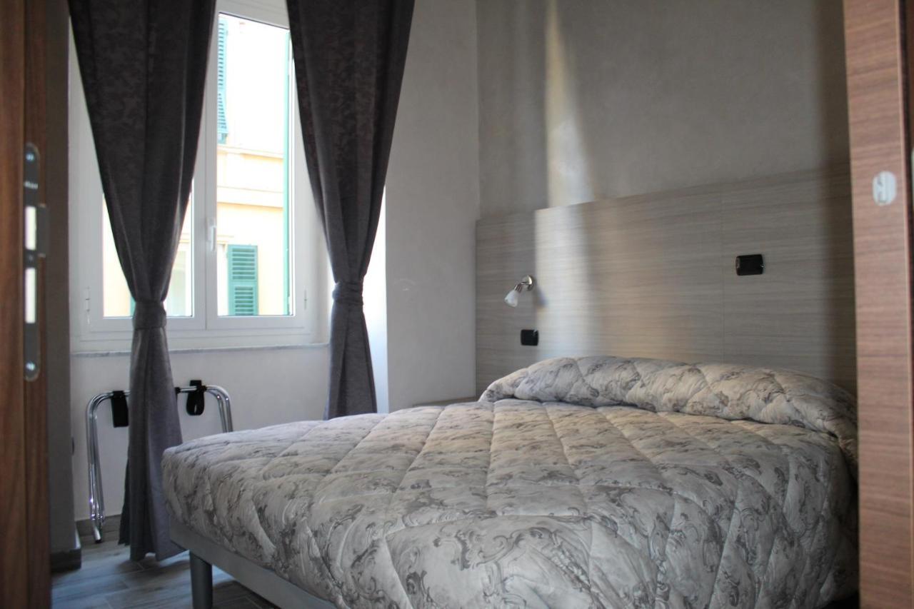Ricci Rooms ジェノヴァ 部屋 写真