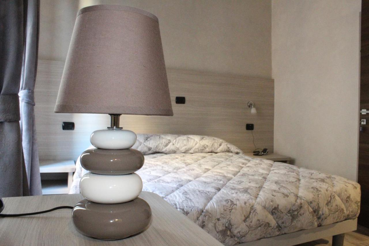 Ricci Rooms ジェノヴァ 部屋 写真